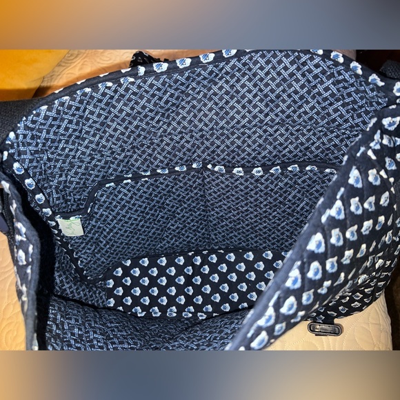 Vera Bradley Laptop computer Messenger Bag - Picture 3 of 3